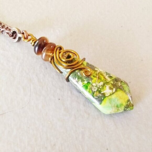 Woodland Vibes! Green Sea Sediment Jasper Pendant Necklace ~ Dainty & Slim - Picture 3 of 7